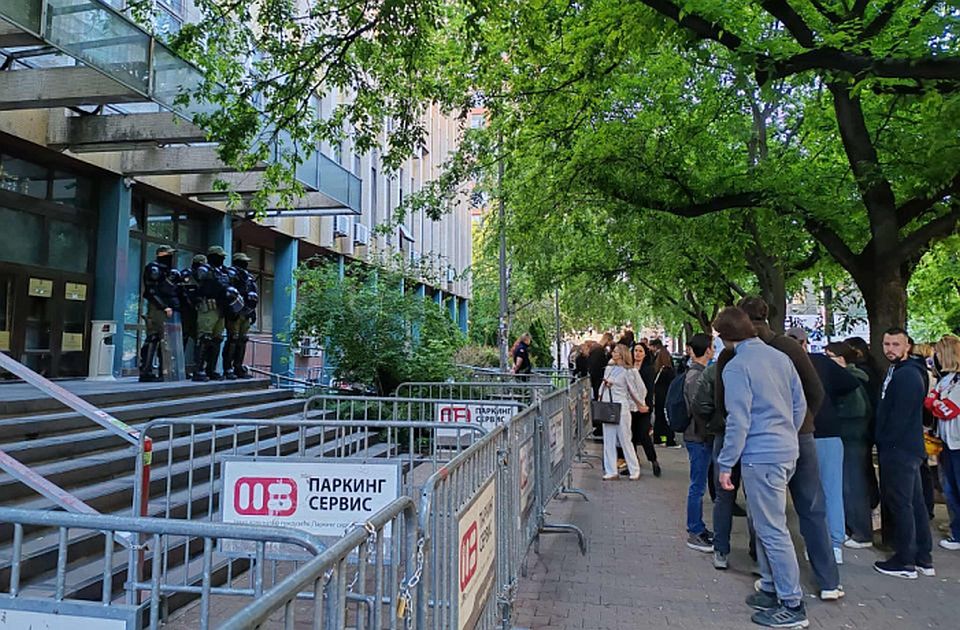 Novosadski sudovi objasnili zašto ne mogu da odlučuju o pritvorenim aktivistima