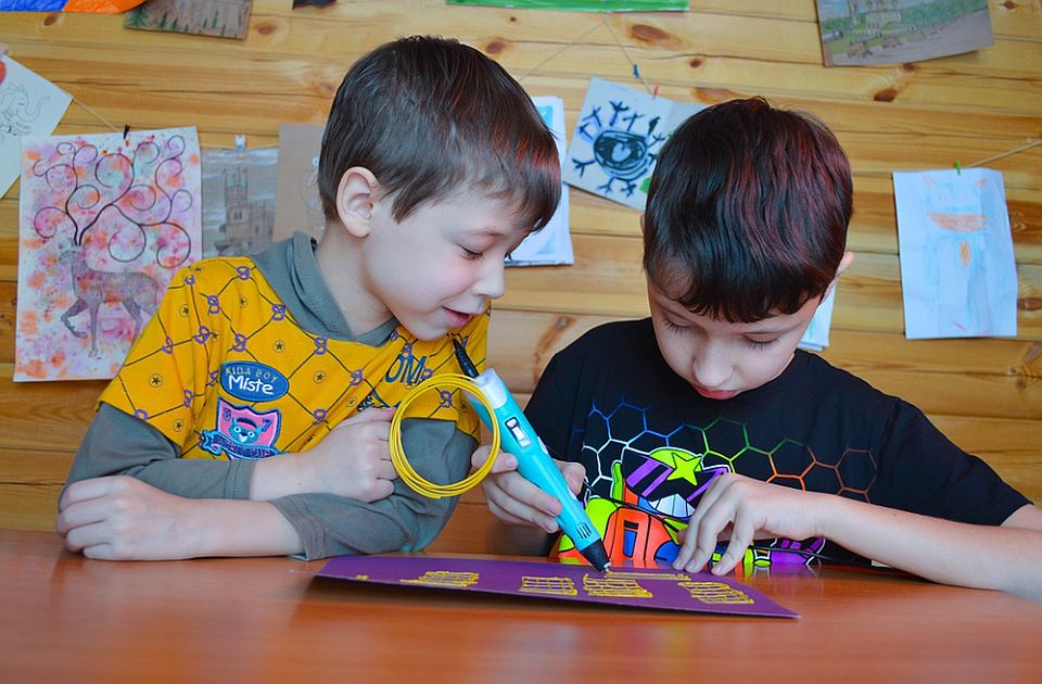 Kreativnost kao faktor u razvoju deteta: Radionice i dani otvorenih vrata u "Kući znanja"