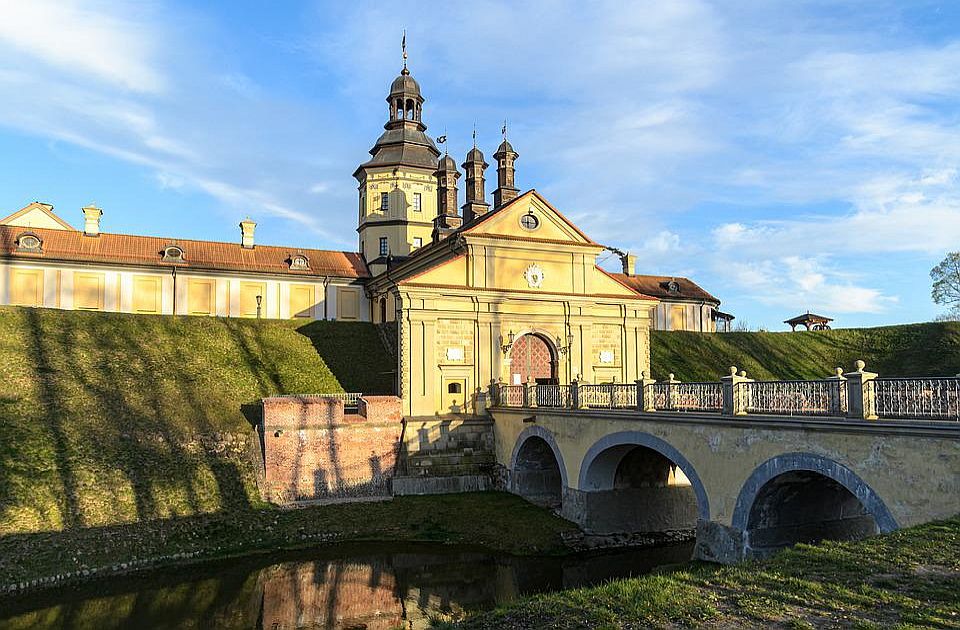 Belorusija na šest meseci ukida vize Poljskoj