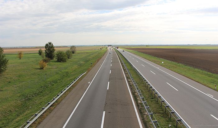 Traži se firma koja će uraditi idejni projekat autoputa Novi Sad - Zrenjanin - Beograd