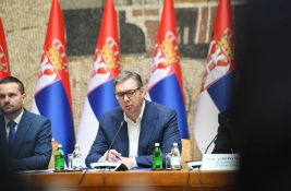 Vučić: Građani bar još 30 dana neće osetiti posledice sankcija, po svaku cenu da izbegnemo nacionalizaciju