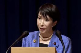 Premijerka Japana rekla da spava samo dva sata noću i pozvala kolege da 