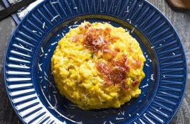 Kremast i primamljiv: Rižoto sa pršutom i parmezanom 