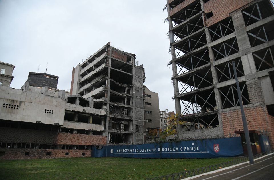 Spomenik žrtvama NATO bombardovanja kod Generalštaba dizajniraće i napraviti - Amerikanci