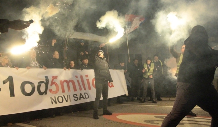 U petak na protestu "Jedan od pet miliona" u Novom Sadu Sergej Trifunović i Koraks