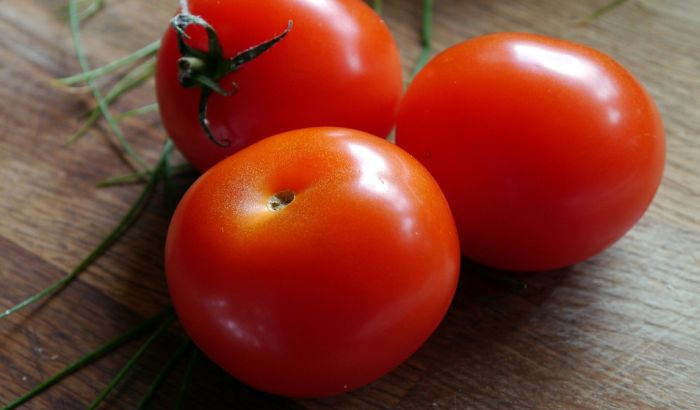 Pokrenut postupak protiv odgovornih za pogrešnu deklaraciju paradajza, najavljuju se najoštrije kazne 