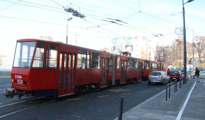 Pešak podleteo pod tramvaj u Beogradu 