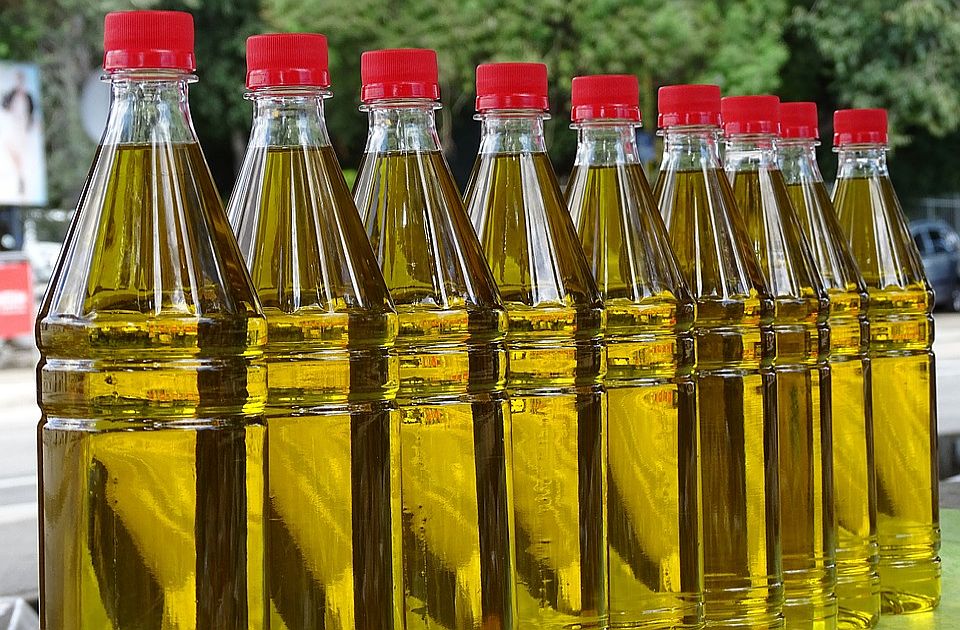 Analitičar: Najavljuje se i treće poskupljenje ulja, povećanje cene nije opravdano