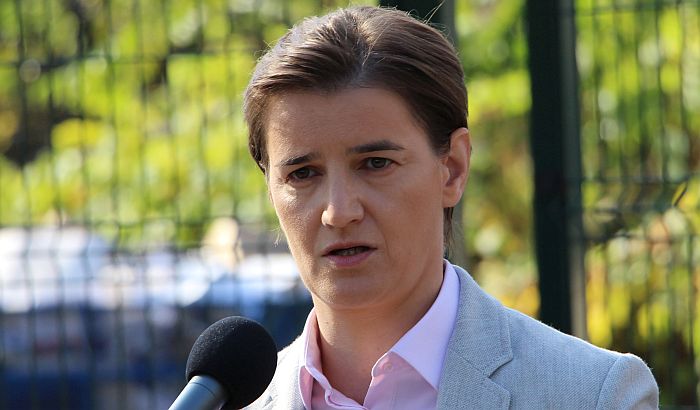 Brnabić: Siniša Mali ostaje ministar, studenti su politički aktivisti