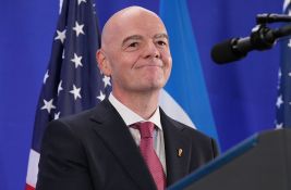 Infantino poručio kritičarima: Meditirajte, molite se ili gledajte fudbal