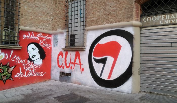Sukob policije i antifašista na mitingu neofašista u Bolonji