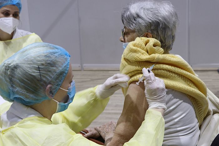 Srbija druga u Evropi po imunizaciji protiv kovida - vakcinisano skoro pola miliona građana