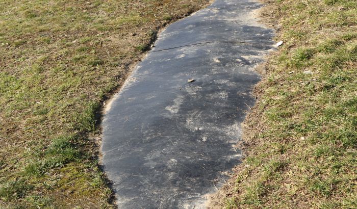 FOTO: Oštećen nasip na Šodrošu