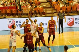 Košarkaši Vojvodine protiv Sloge 