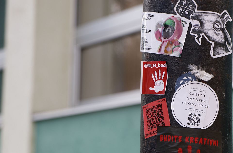 Studenti u blokadi FTN-a kritikovali pojedince u zborovima