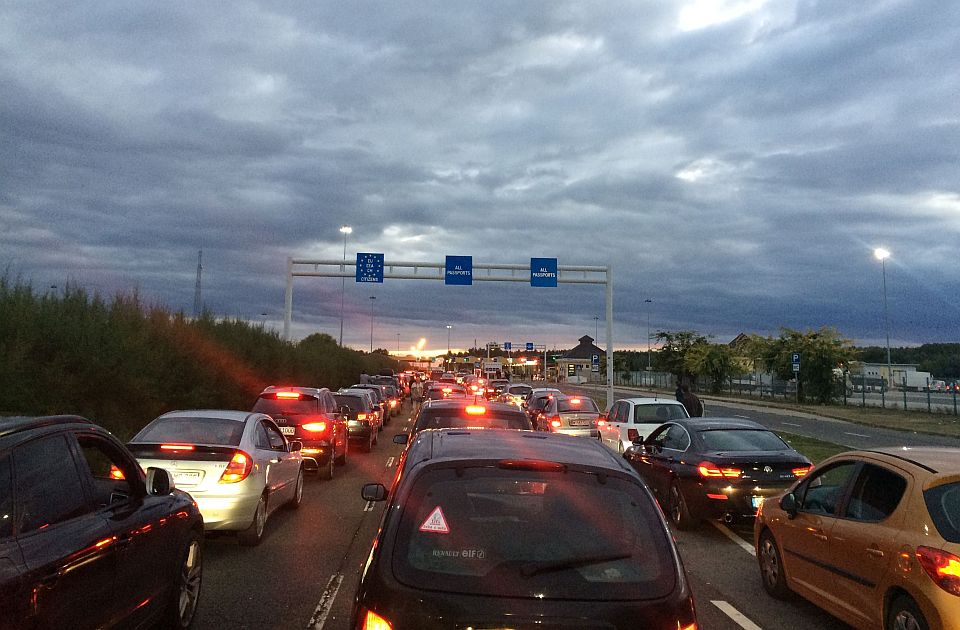 Počinje puna primena EES sistema na granicama: Na izlasku iz Srbije će se čekati