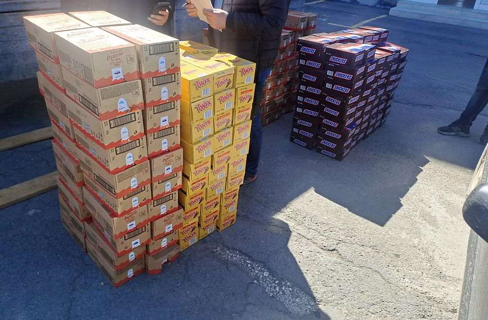 FOTO: Policija zaplenila čokoladice vredne tri miliona dinara