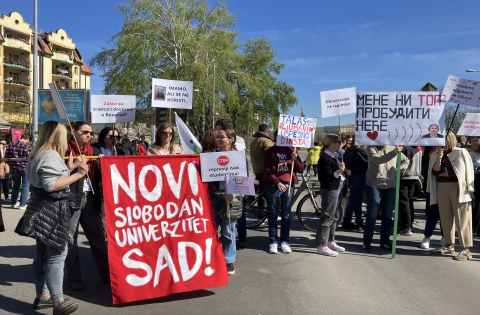 Slobodan univerzitet: Pritisci na akademsku zajednicu, ostajemo dosledni u podršci studentima Slobodan univerzitet: Pritisci na akademsku zajednicu, ostajemo dosledni u podršci studentima