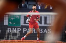Đoković pobedio Ečeverija na startu mastersa u Rimu