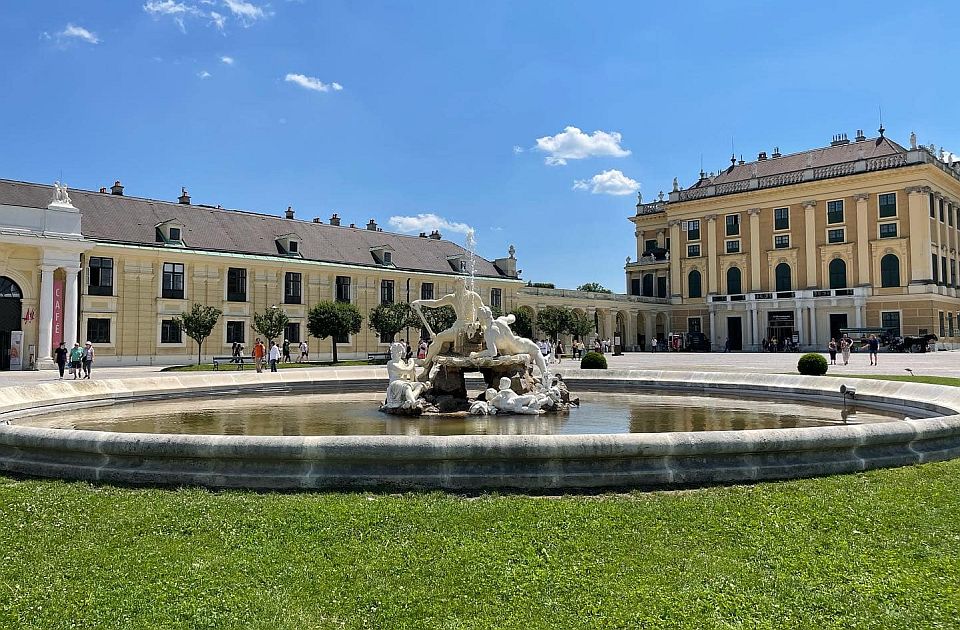 Na današnji dan: Rođeni Laza Lazarević i Marija Terezija, počelo zasedanje 