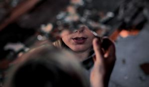 Je li, a znaš li ti ko smo mi?