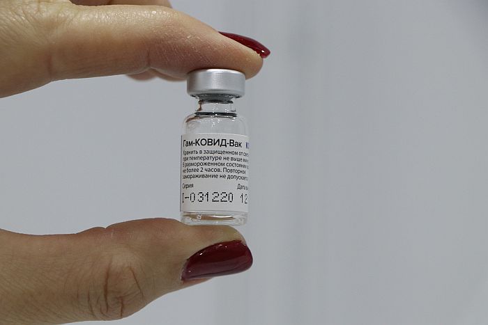 U Srbiju stiglo još 100.000 doza ruske vakcine 
