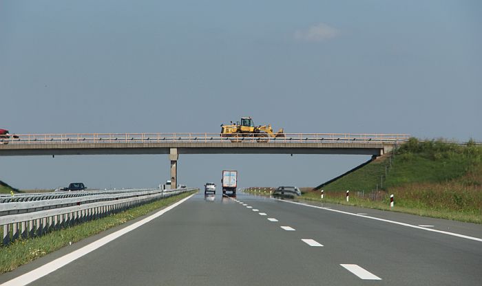 Izmena saobraćaja zbog radova na petlji Nova Pazova