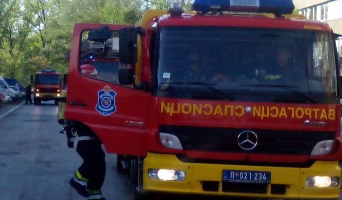 Novosadski vatrogasci i policija u pojačanoj kontroli zbog većeg broja požara širom Vojvodine