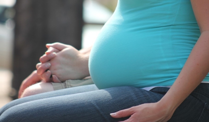 Naučnici tvrde da je moguće zatrudneti kad ste već trudni