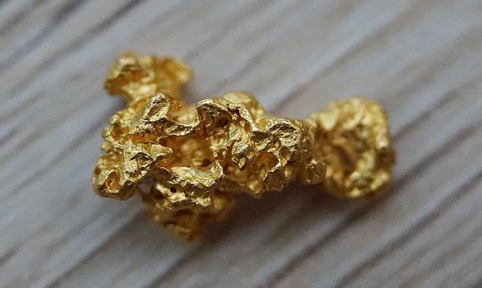 Tone zlata leže u otpadu kod Bora
