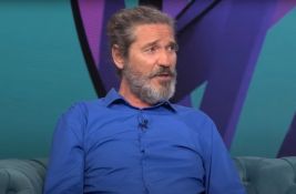 Dragan Gagi Jovanović i Mihail Dudaš pešačiće sa studentima od Beograda do Novog Sada