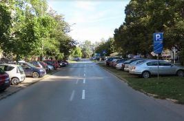 Počinje naplata parkiranja u delu Banatića: Osam ulica sa 885 parking mesta ušlo u Plavu zonu