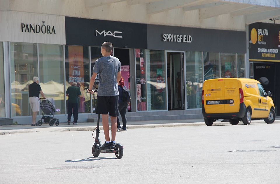 Kazne za nepropisnu vožnju električnog trotineta i više od 1.000 evra, utvrđuju se nova pravila