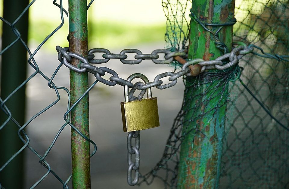 Savić: Na jugu Srbije 5.000 ljudi ostalo bez posla, dovođenje investitora bilo neselektivno i koruptivno