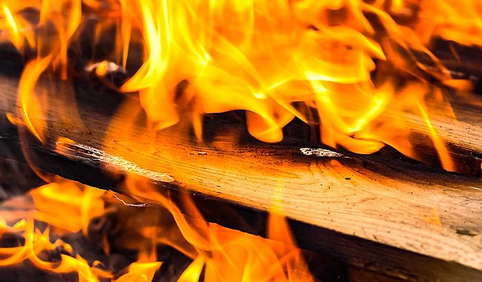 Požari na grčkom ostrvu Evija, evakuisano najmanje pet sela