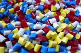 Cene plastike porasle zbog poskupljenja nafte