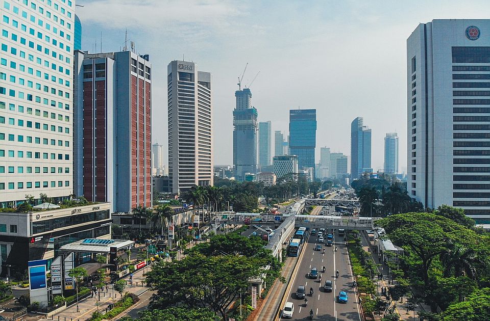 Indonezija seli prestonicu iz Džakarte na Borneo