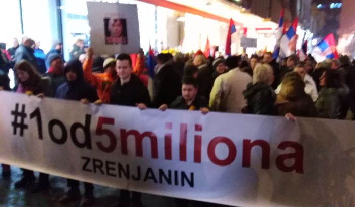 FOTO: Prvi protest "Jedan od pet miliona" u Zrenjaninu
