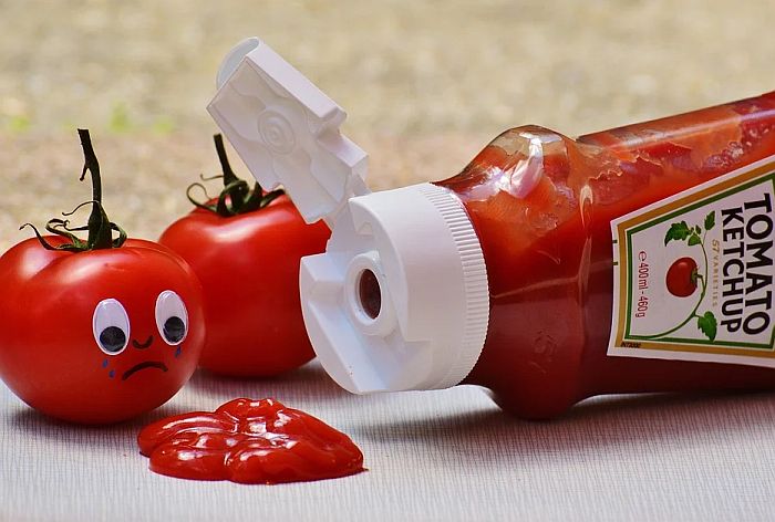 Nestašica kečapa u američkim restoranima zbog kovida