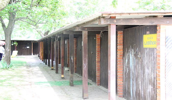 Sledeće nedelje dezinfekcija kabina na Štrandu pred početak sezone, apel zakupcima