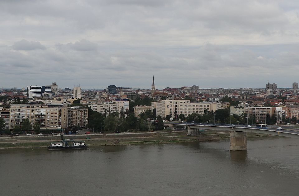 Novosađani, spremite se za sredu: Skupovi, hladnije vreme i skuplja struja