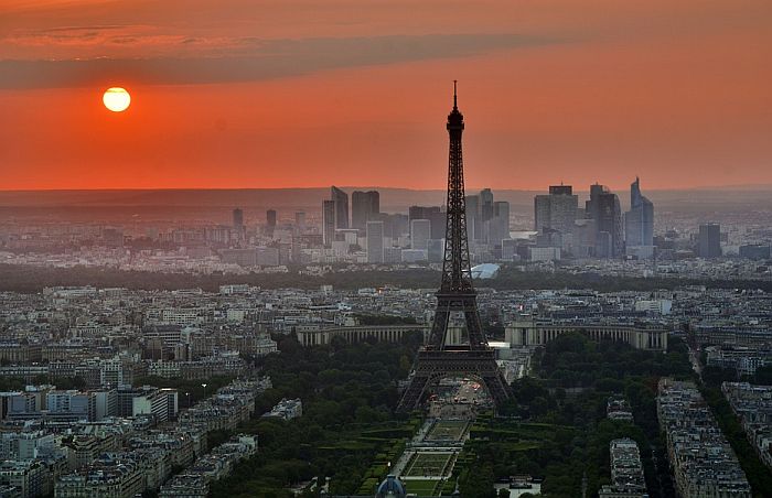 Naslednica stana u Parizu u podrumu pronašla 500.000 evra