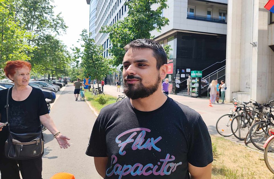Privedeni asistent Akademije umetnosti u Novom Sadu: 