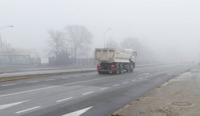 Magla u Vojvodini i drugim delovima Srbije smanjuje vidljivost i ispod 100 metara