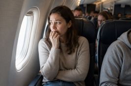 Ukoliko se plašite letenja avionom: Mali saveti koji bi mogli da vam olakšaju to iskustvo