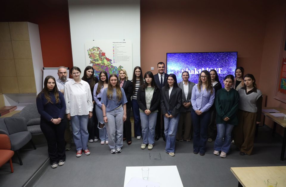 Učenica iz Srbije postaje deo tima za izradu mini-satelita u Indiji