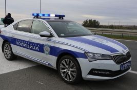 Novosadska policija zadržala dvojicu vozača: Bili uporni u pravljenju prekršaja