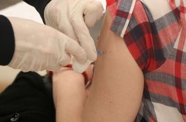 Moderna počela testiranje vakcine protiv omikrona