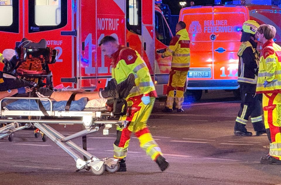 VIDEO Vozilo uletelo među učesnike Gej parade u Berlinu: Jedna osoba poginula, najmanje 15 povređenih