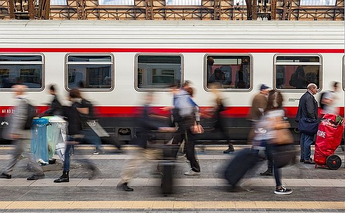 U Italiji poništeno 8.000 voznih karata zbog obavezne distance